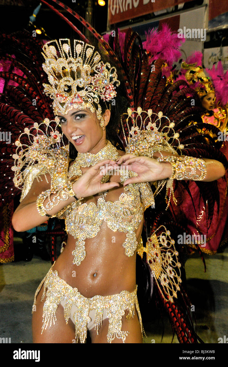 Dancer of Uniao da Ilha samba school at the Carnaval in Rio de Janeiro 2010, Brazil, South America Stock Photo