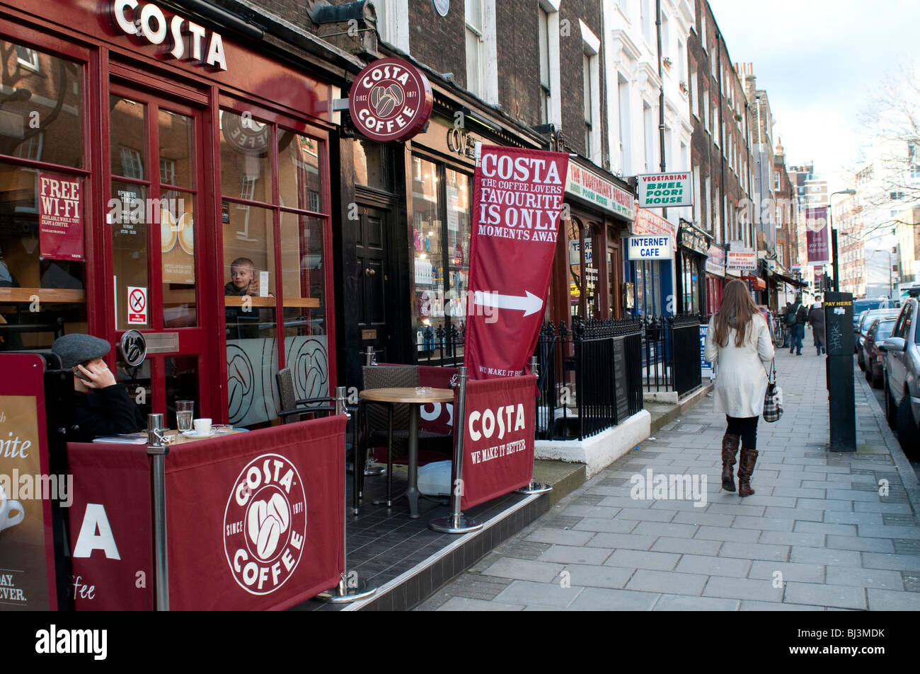 Cafes on Marchmont Street, Bloomsbury, Camden, London, UK Stock Photo