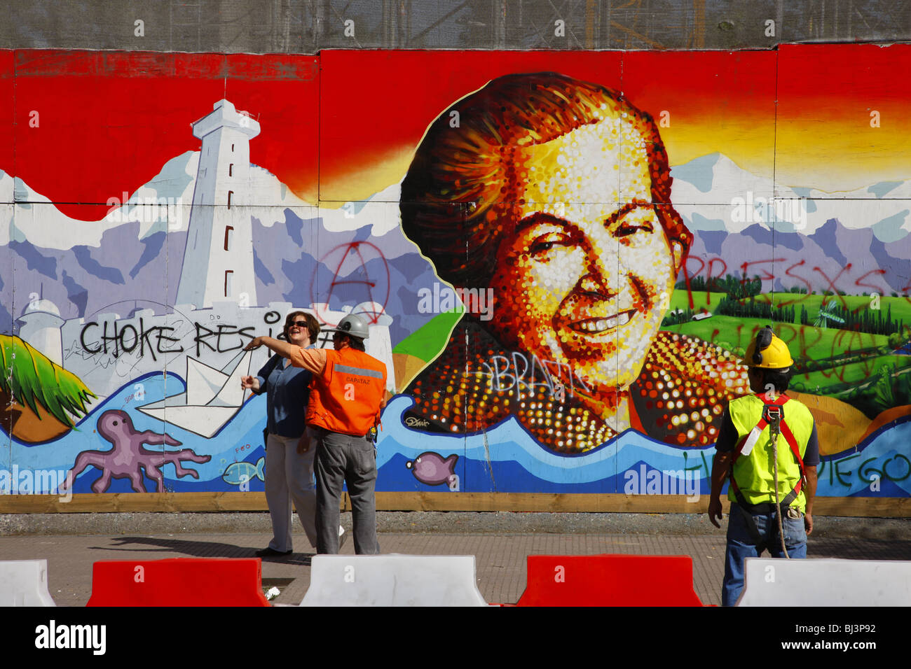 Graffiti, memorial for the poet Gabriela Mistral, Nobel Prize for Literature, Santiago de Chile, Chile, South America Stock Photo