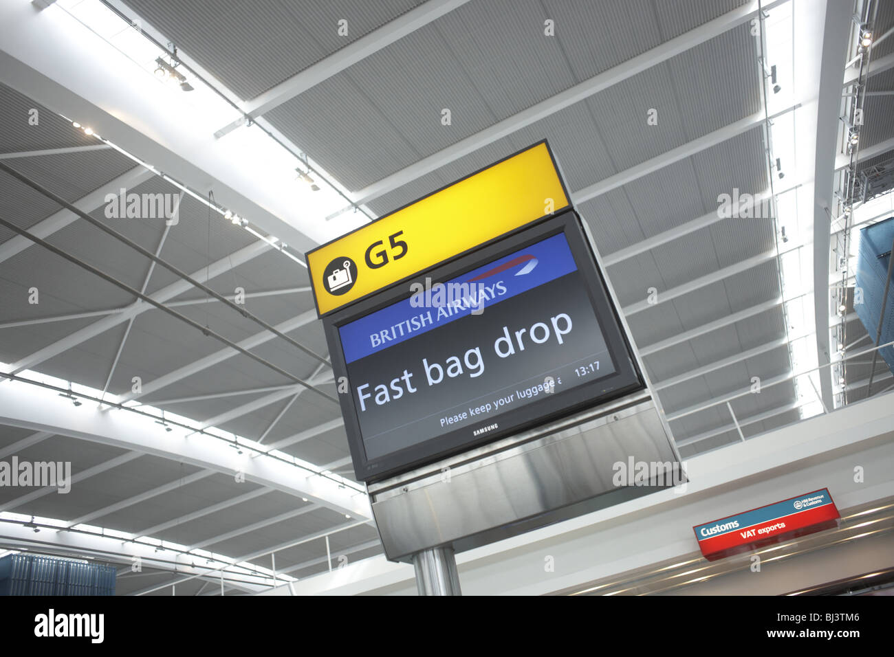 Heathrow Airport's terminal 5 Fast Bag Drop a week before the official opening. Stock Photo