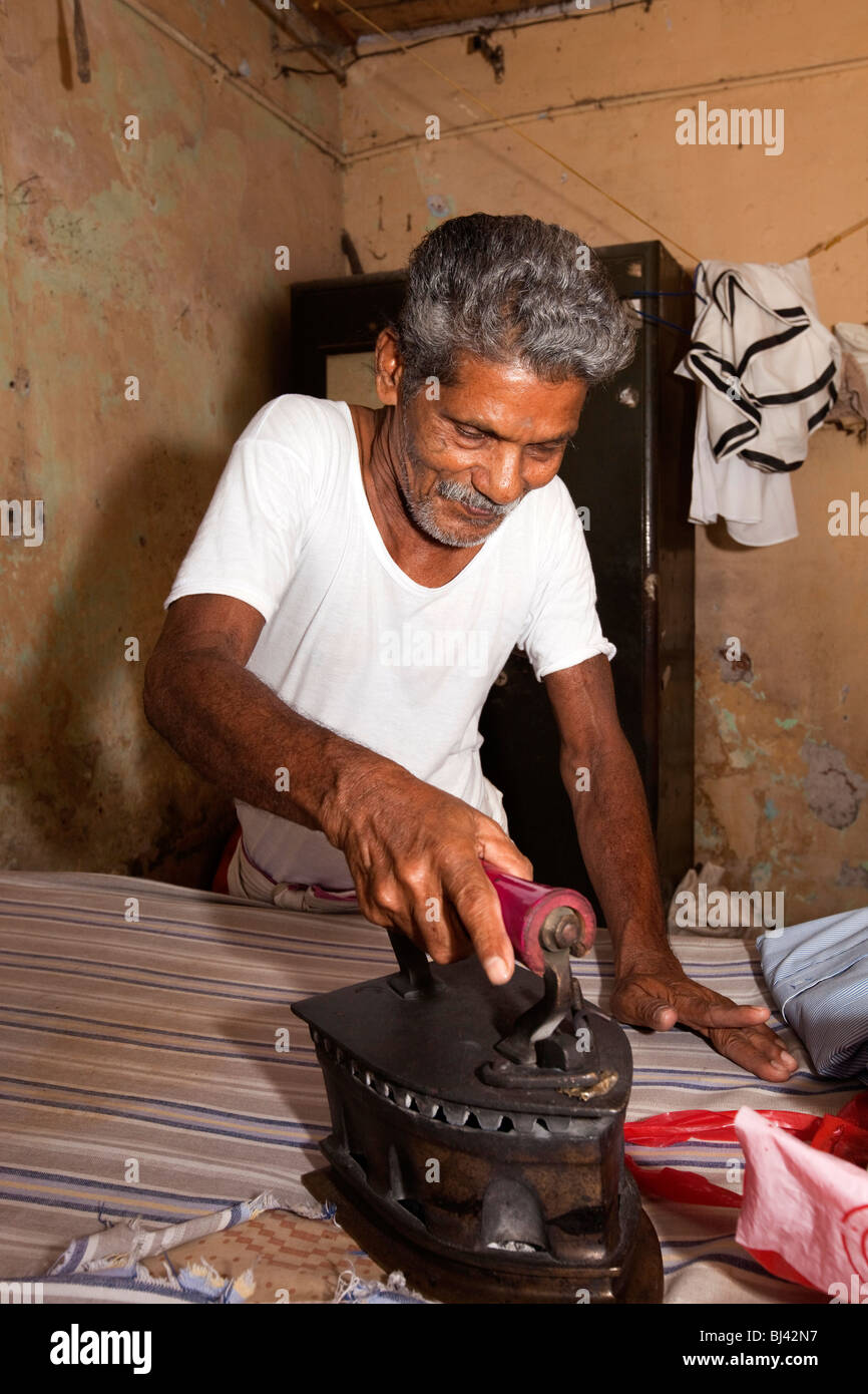 India, Kerala, Calicut, Kozhikode, Kuttichira, Halwa Bazaar, old man