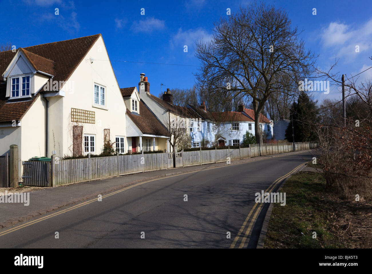 Attractive row of cottages in the village of Wolvercote, Oxford