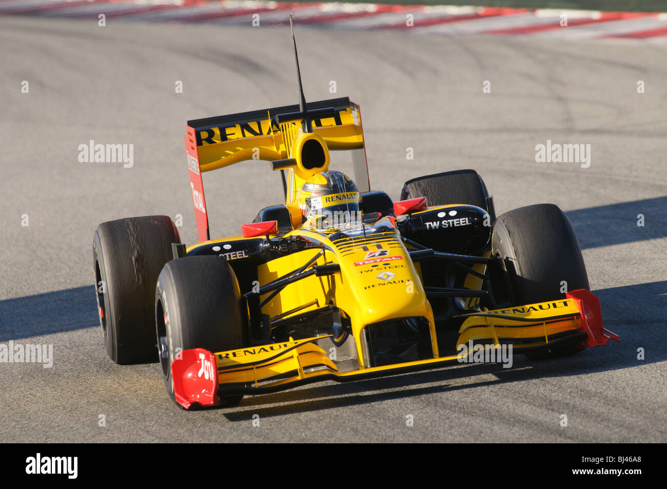 Robert KUBICA (POL) in the Renault R30 race car during Formula 1 Tests in February 2010 Stock Photo
