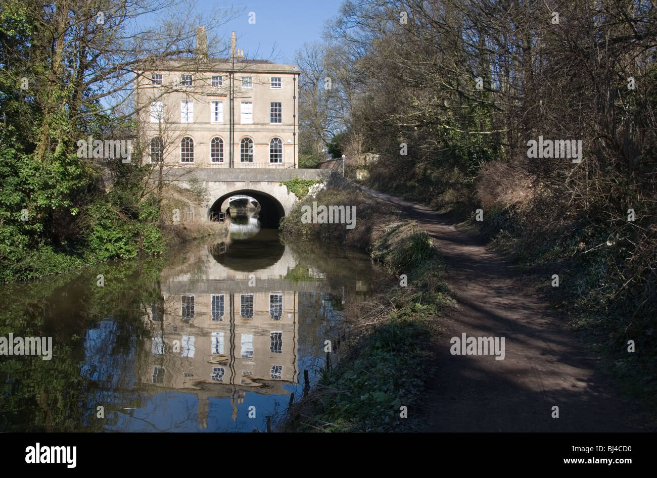 Georgian canal bridge hi-res stock photography and images - Alamy