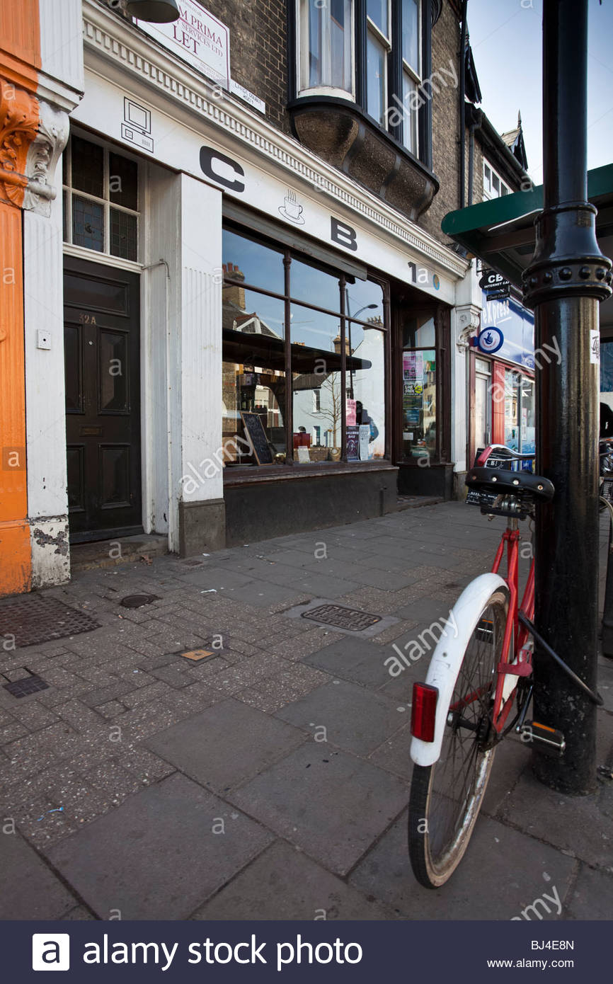 Mill Road Cambridge Stock Photos & Mill Road Cambridge Stock Images Alamy
