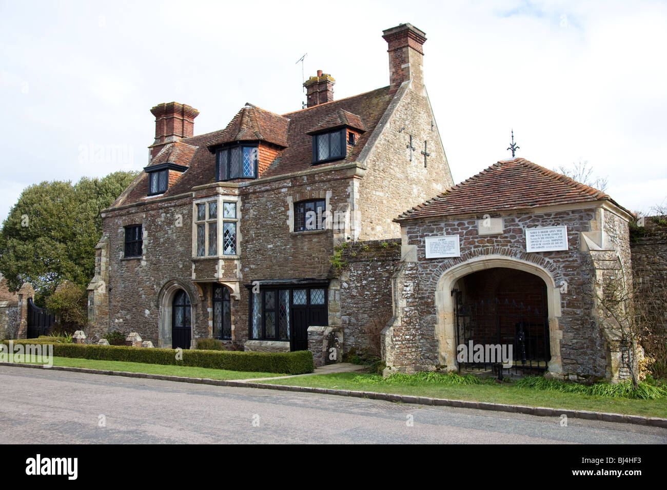 Town Well, Castle Street, Winchelsea, East Sussex, UK Stock Photo Alamy