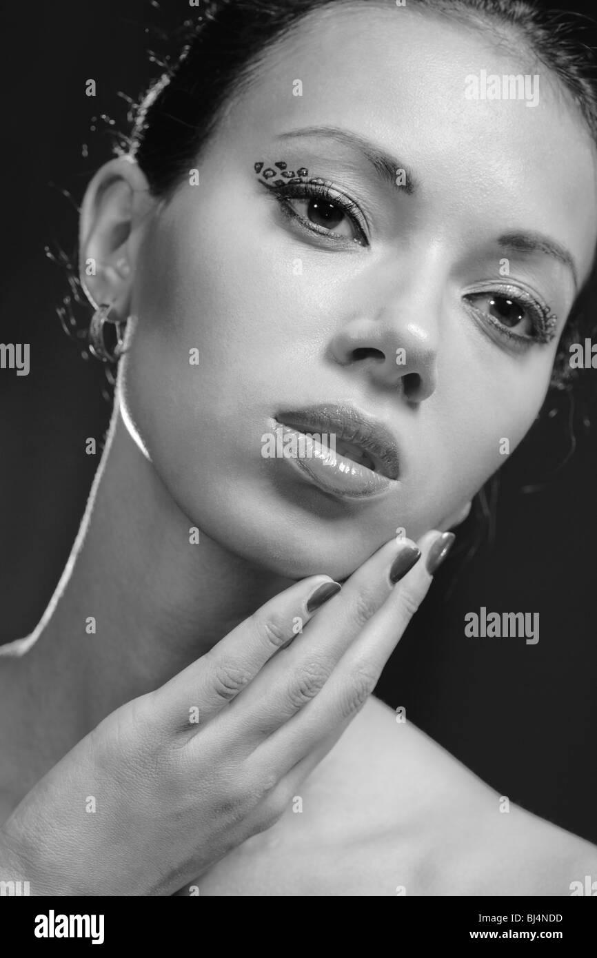 Young woman studio fashion portrait. Black and white Stock Photo - Alamy