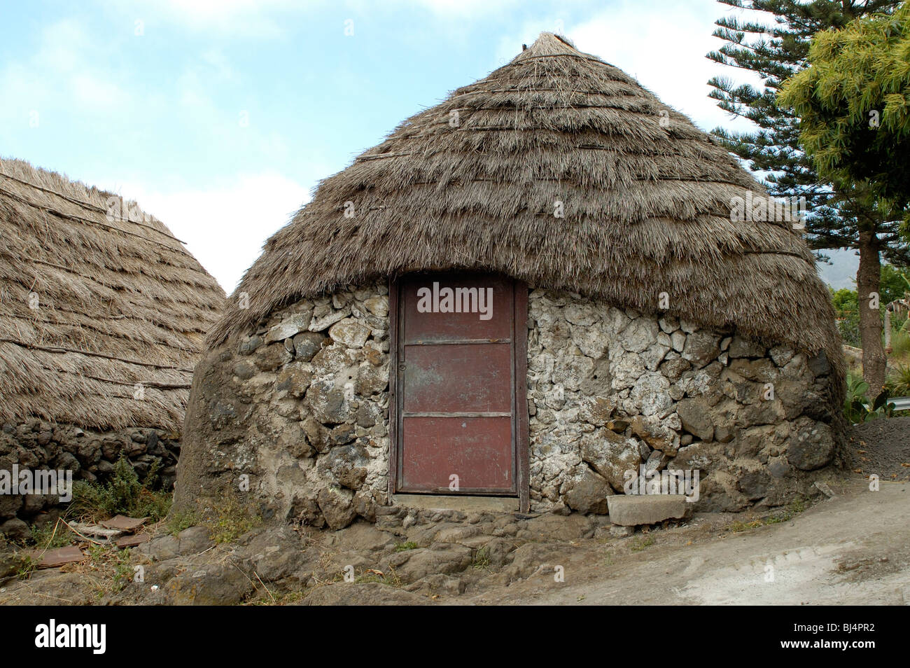 Spain, Canary Islands, Tenerife thatched hut near Los Realejos Stock Photo