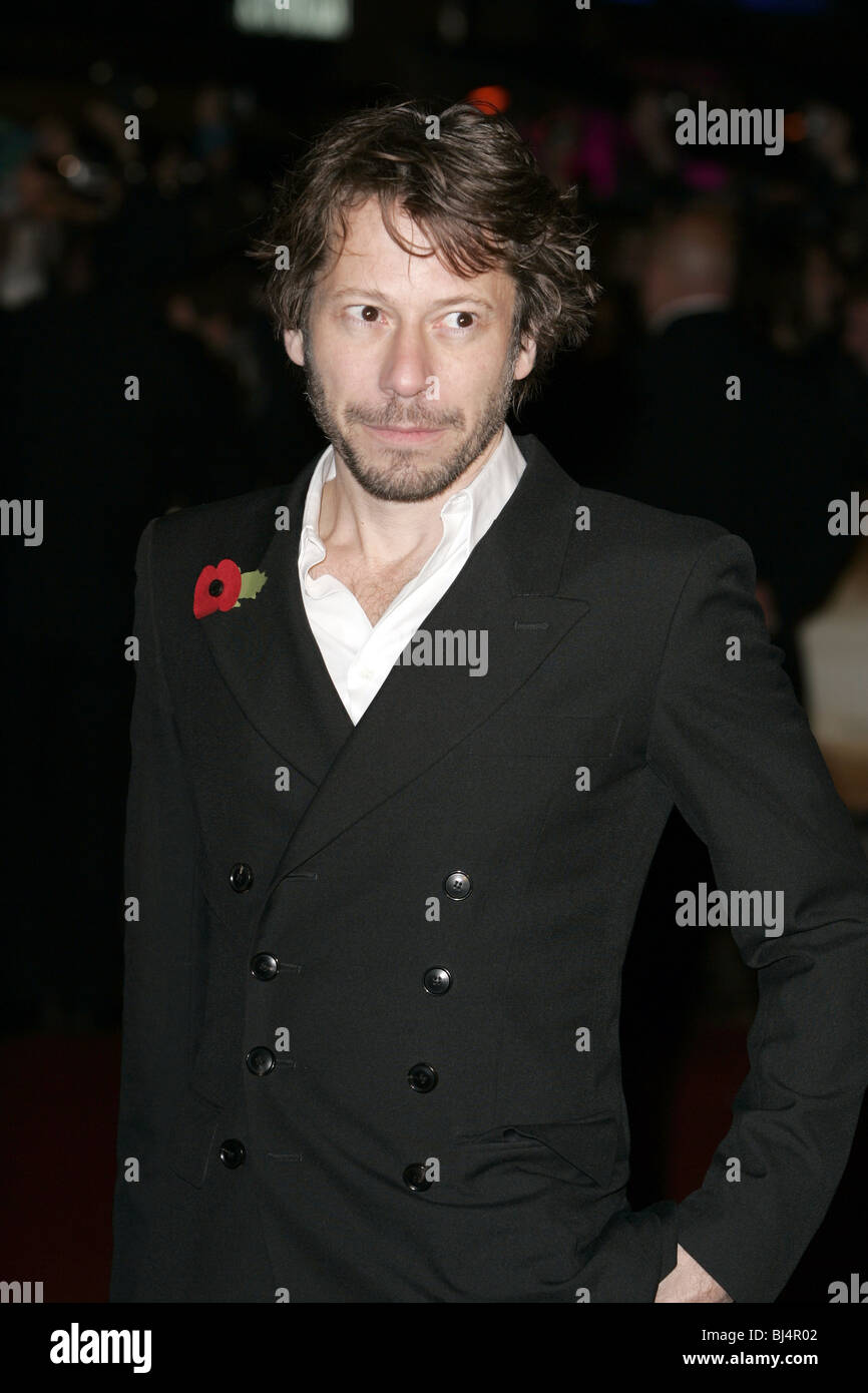 MATHIEU AMALRIC QUANTUM OF SOLACE FILM PREMIERE ODEON AND EMPIRE CINEMAS WEST END LEICESTER SQUARE LONDON  ENGLAND 29 Octobe Stock Photo