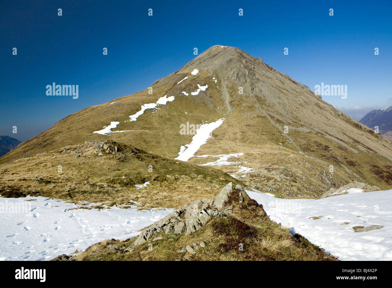 High mountain hi-res stock photography and images - Alamy