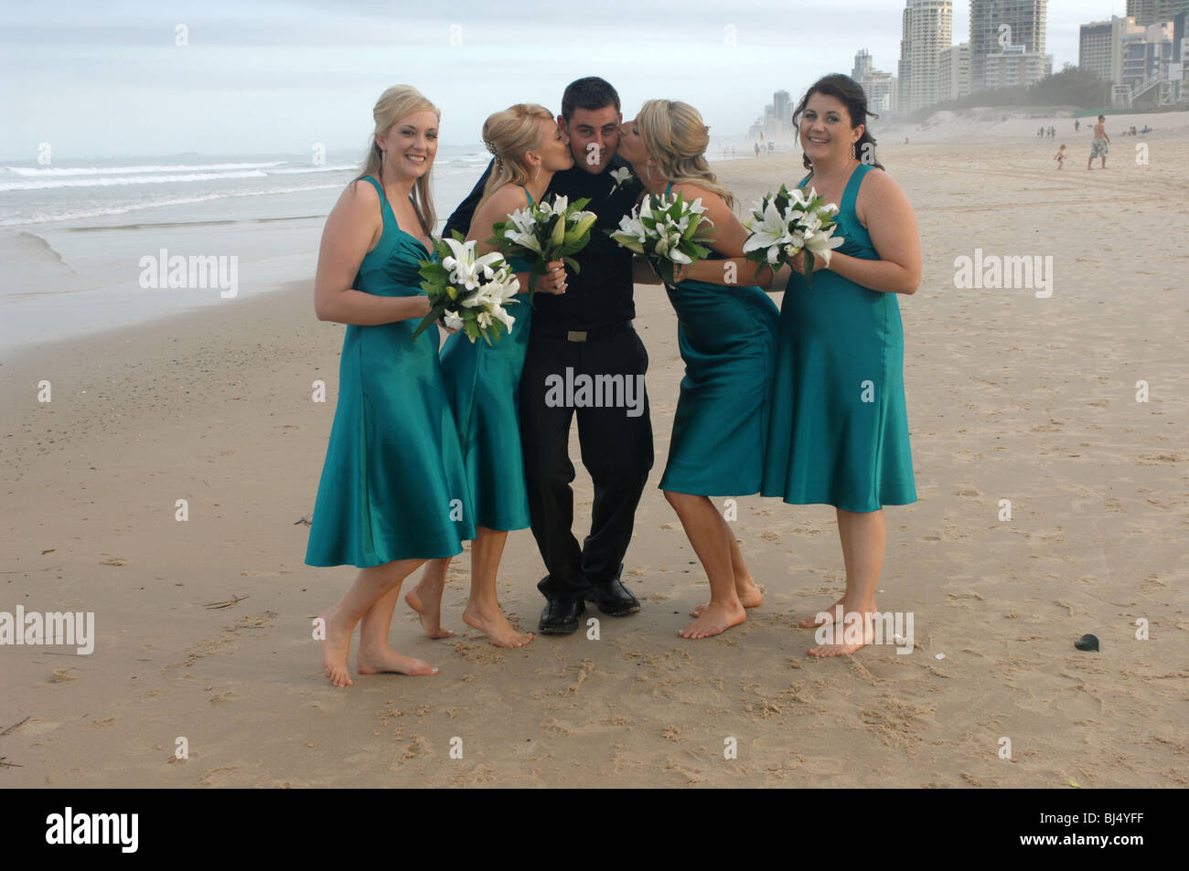 Beach wedding bridesmaids hi-res stock photography and images - Alamy