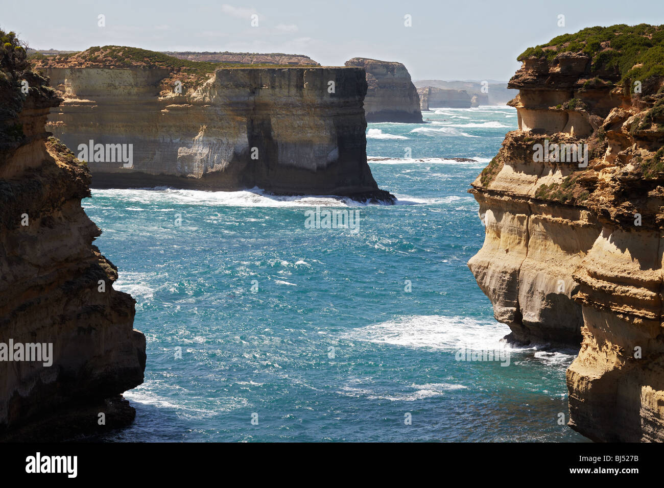 Spectacular coastal scenery at Loch Ard Gorge, Port Campbell National Park, Great Ocean Road, Victoria, Australia Stock Photo