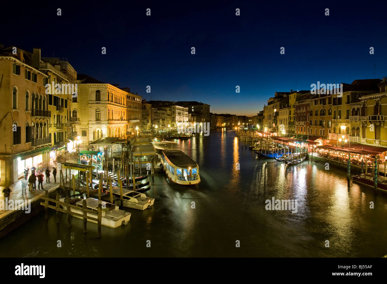 Beautiful grand canal venice night hi-res stock photography and images ...