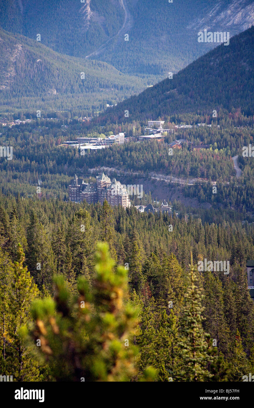View of Fairmont Banff Springs Hotel, Banff National Park, Alberta ...