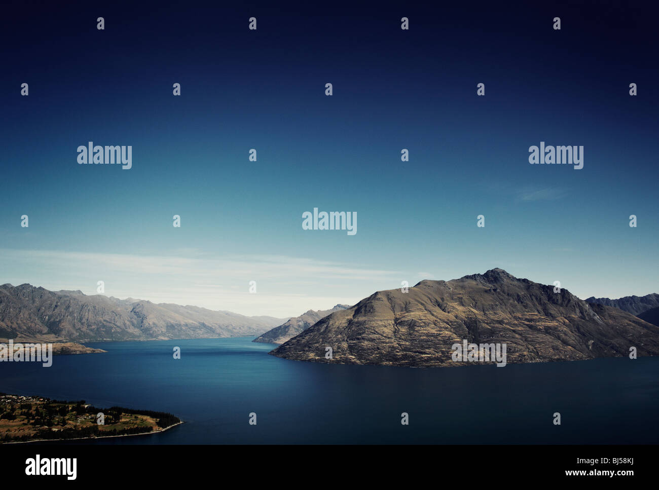 Lake Wakatipu, Queenstown New Zealand, South Island Stock Photo - Alamy