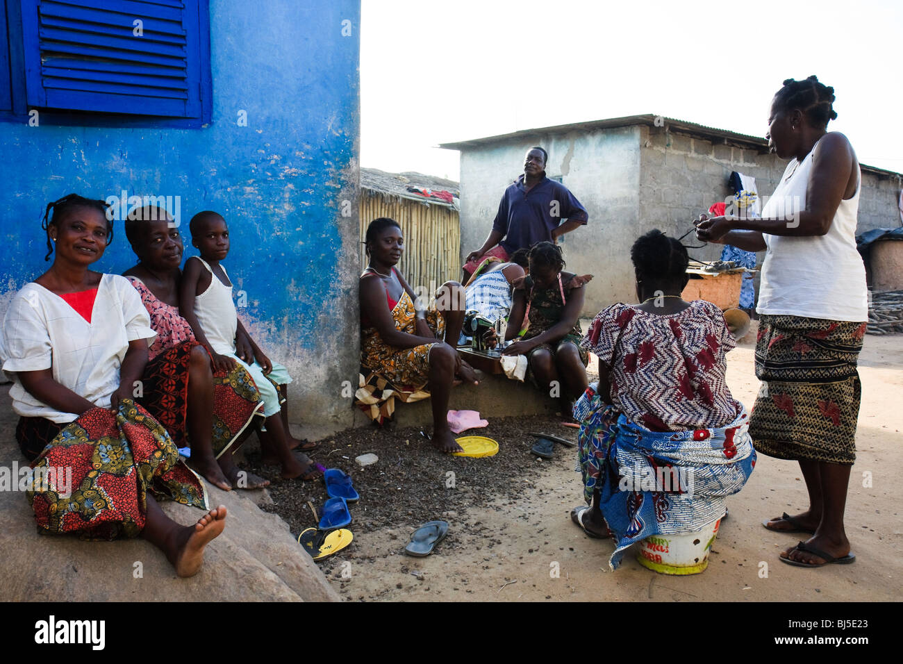 ghana-mother-hi-res-stock-photography-and-images-alamy