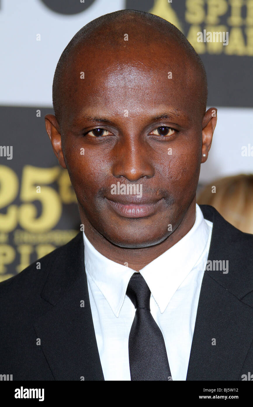 SOULEYMANE SY SAVANE 25TH FILM INDEPENDENT SPIRIT AWARDS DOWNTOWN LOS ANGELES CA USA 05 March 2010 Stock Photo