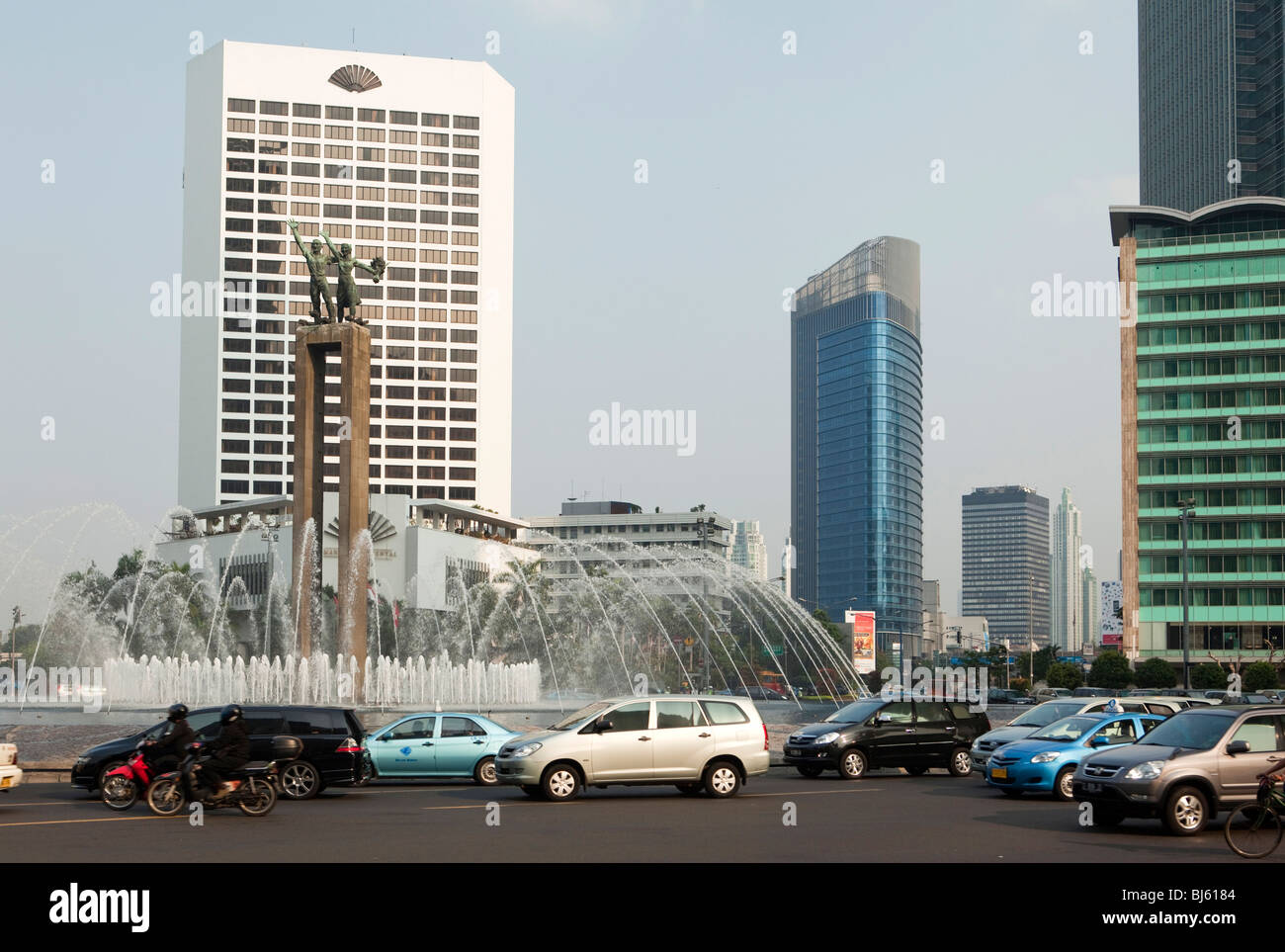 Indonesia, Java, Jakarta, Monument fountain and Mandarin