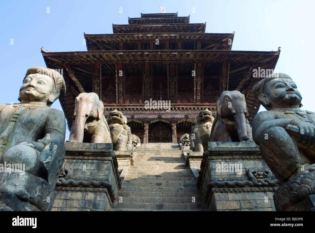 UNESCO World Heritage Site, Nyatapola Temple, Taumadhi Square, Bhaktapur, Nepal. Stock Photo