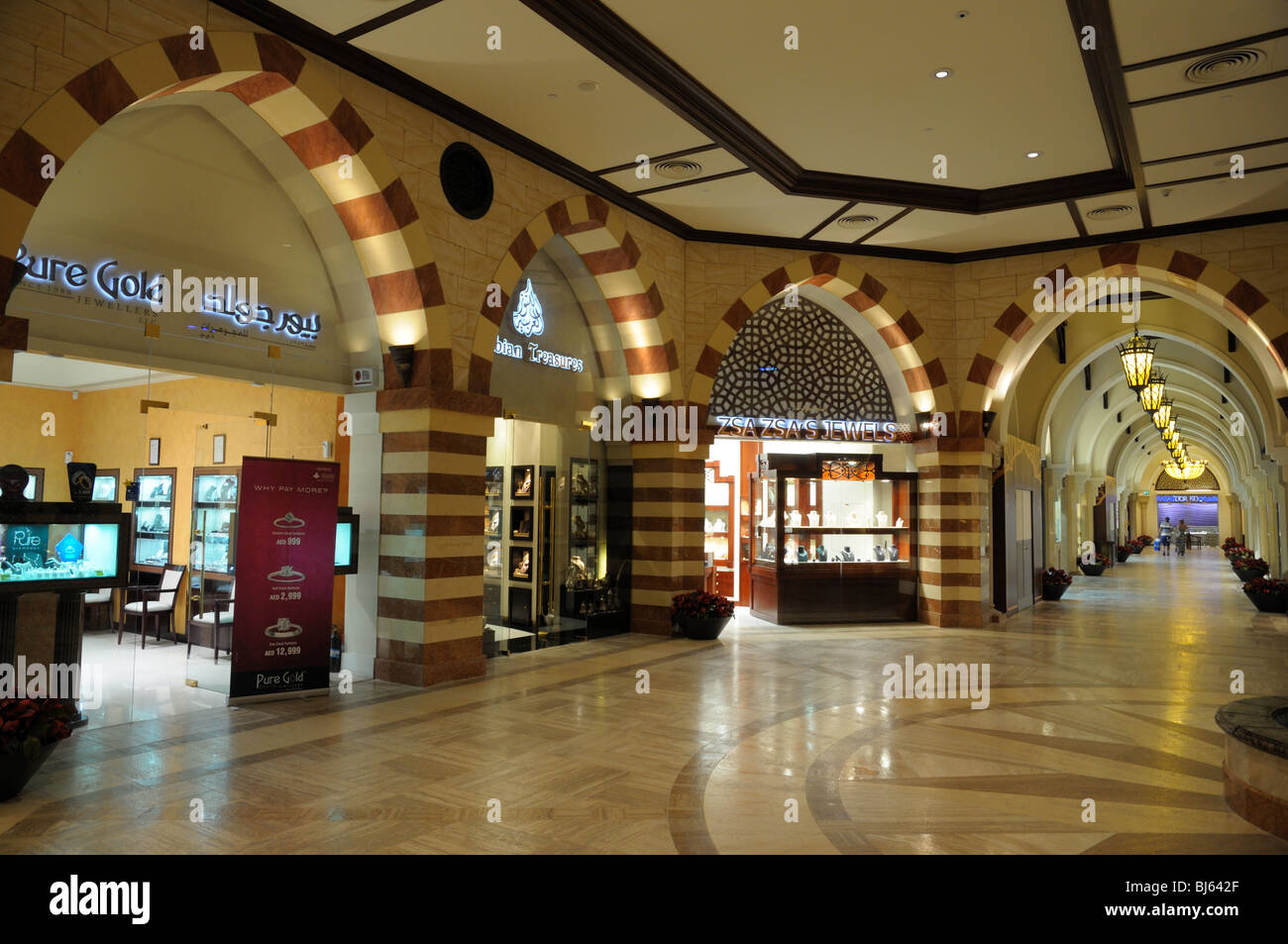 Dubai Mall, worlds largest shopping mall in Dubai, United Arab Emirates