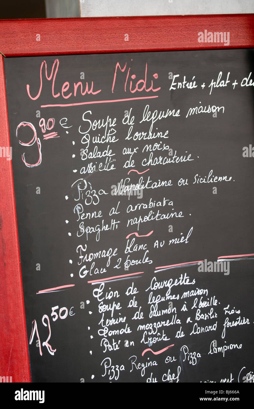 Brasserie ile saint louis paris france hi-res stock photography and images  - Alamy