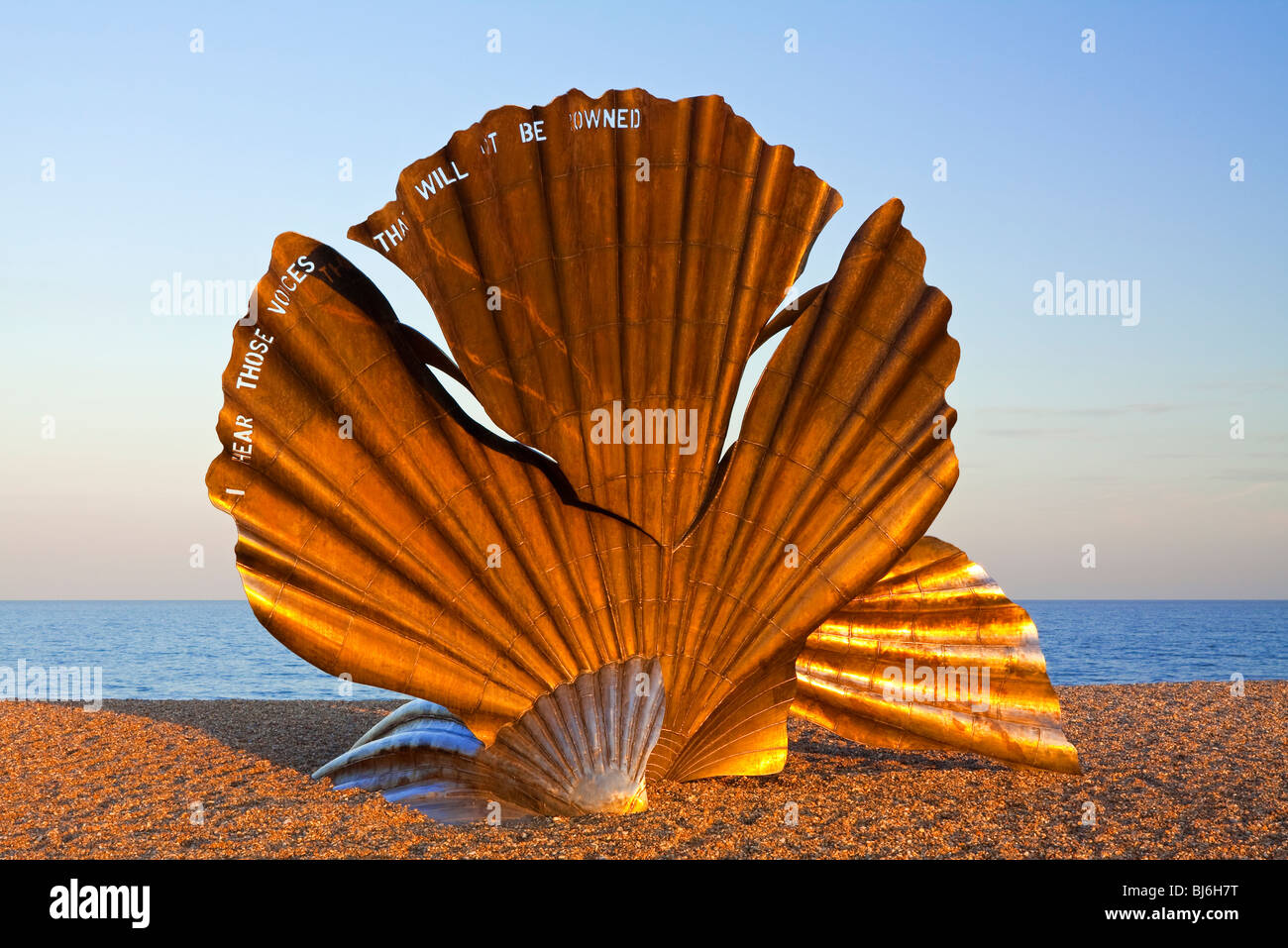 The Scallop sculpture on Aldeburgh beach Suffolk UK by Maggi Hamblin dedicated to composer Benjamin Britten and created in 2003 Stock Photo