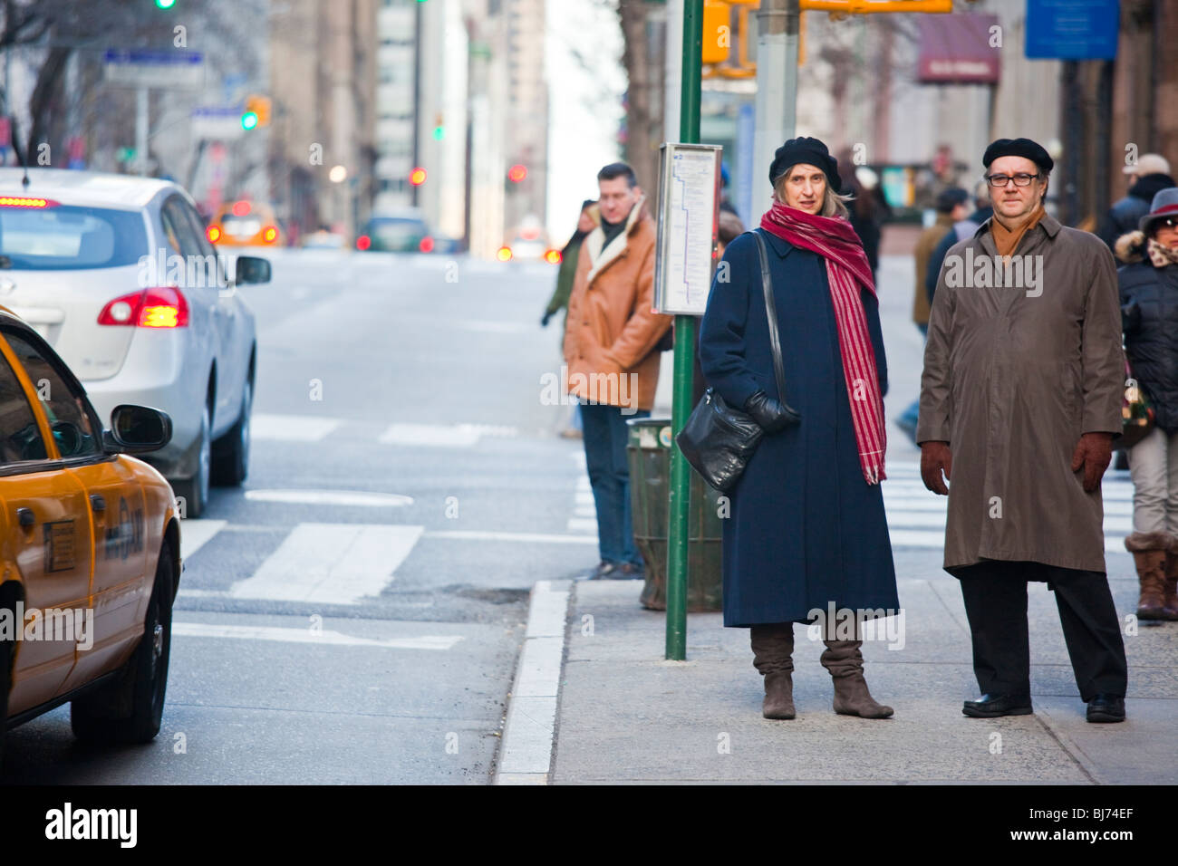 New york city bus stop hi-res stock photography and images - Alamy
