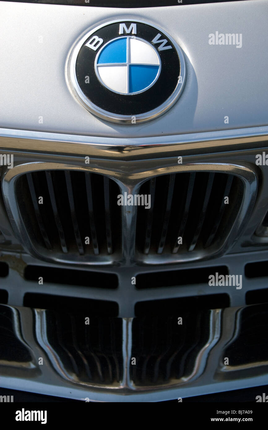 Classic BMW Motorsport emblem returns