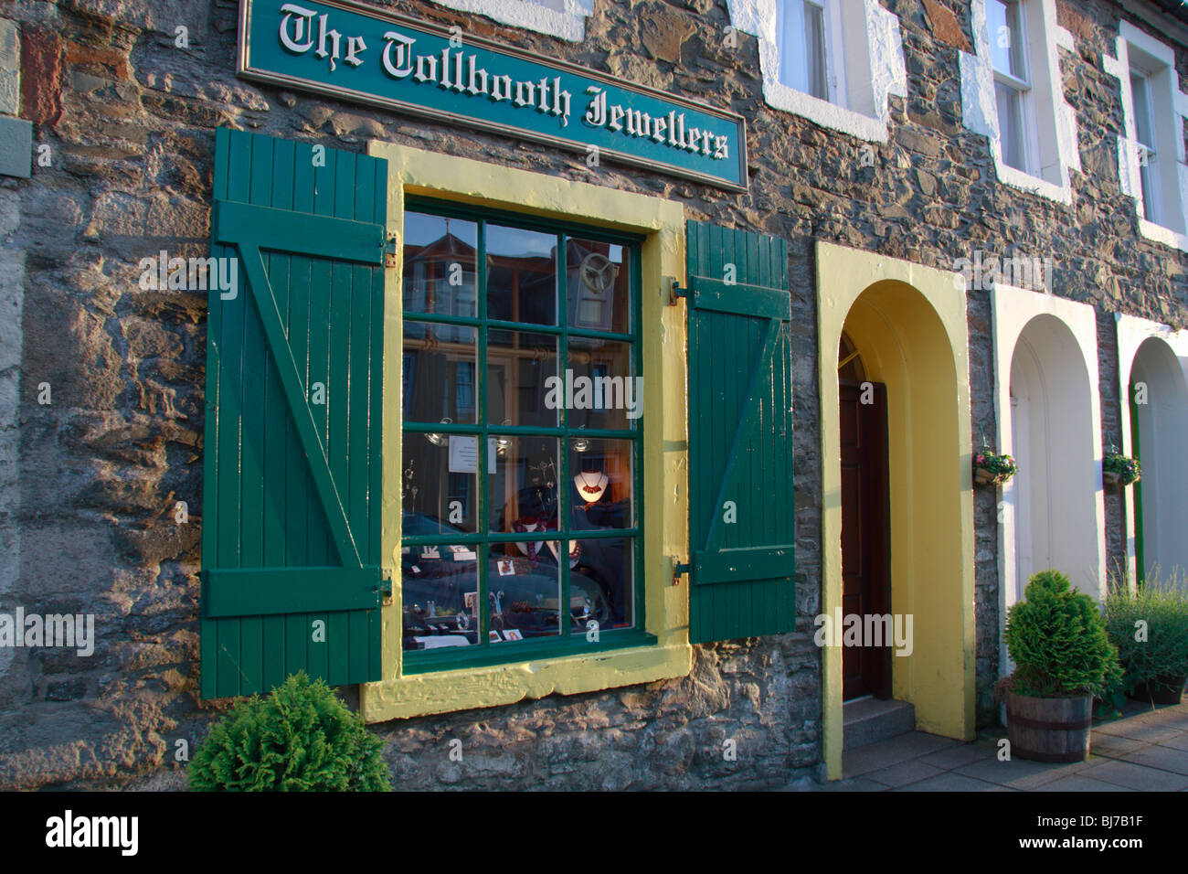Jewellers shop in Kirkcudbright's historic High Street Stock Photo