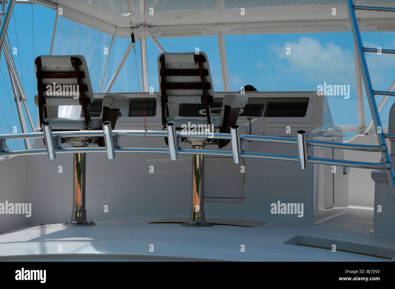 Boat cockpit hires stock photography and images Alamy