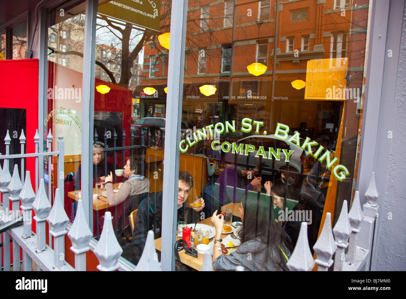 Brunch at Clinton St Baking Company in the Lower East Side, Manhattan, New York Stock Photo
