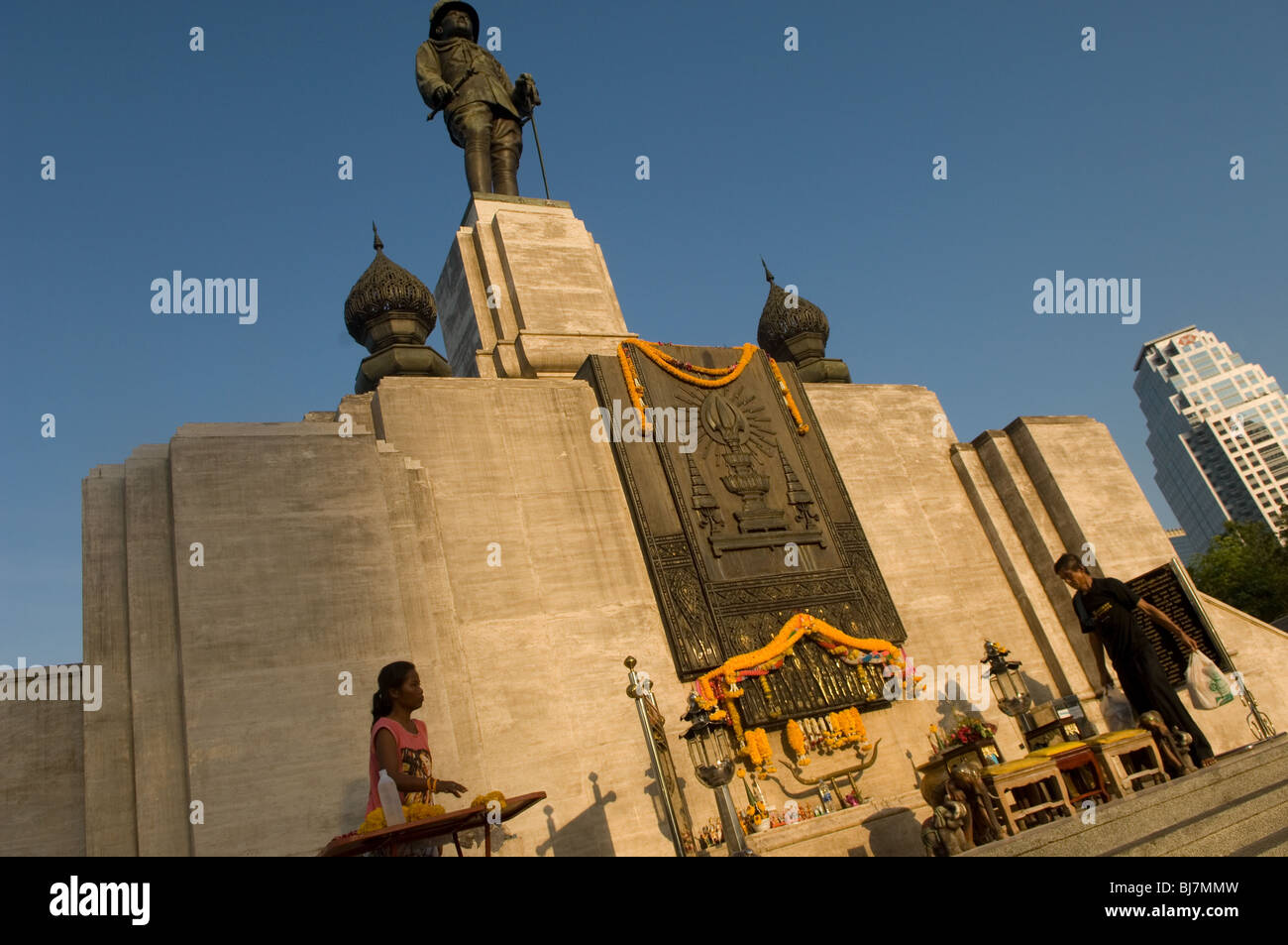 Rama V statue, Lumphini, Bangkok, Thailand Stock Photo