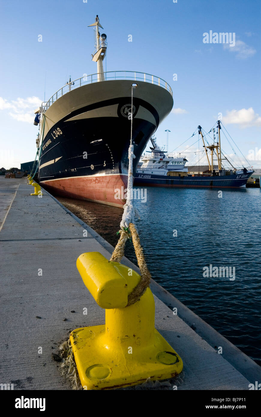 Bulb bow hires stock photography and images Alamy
