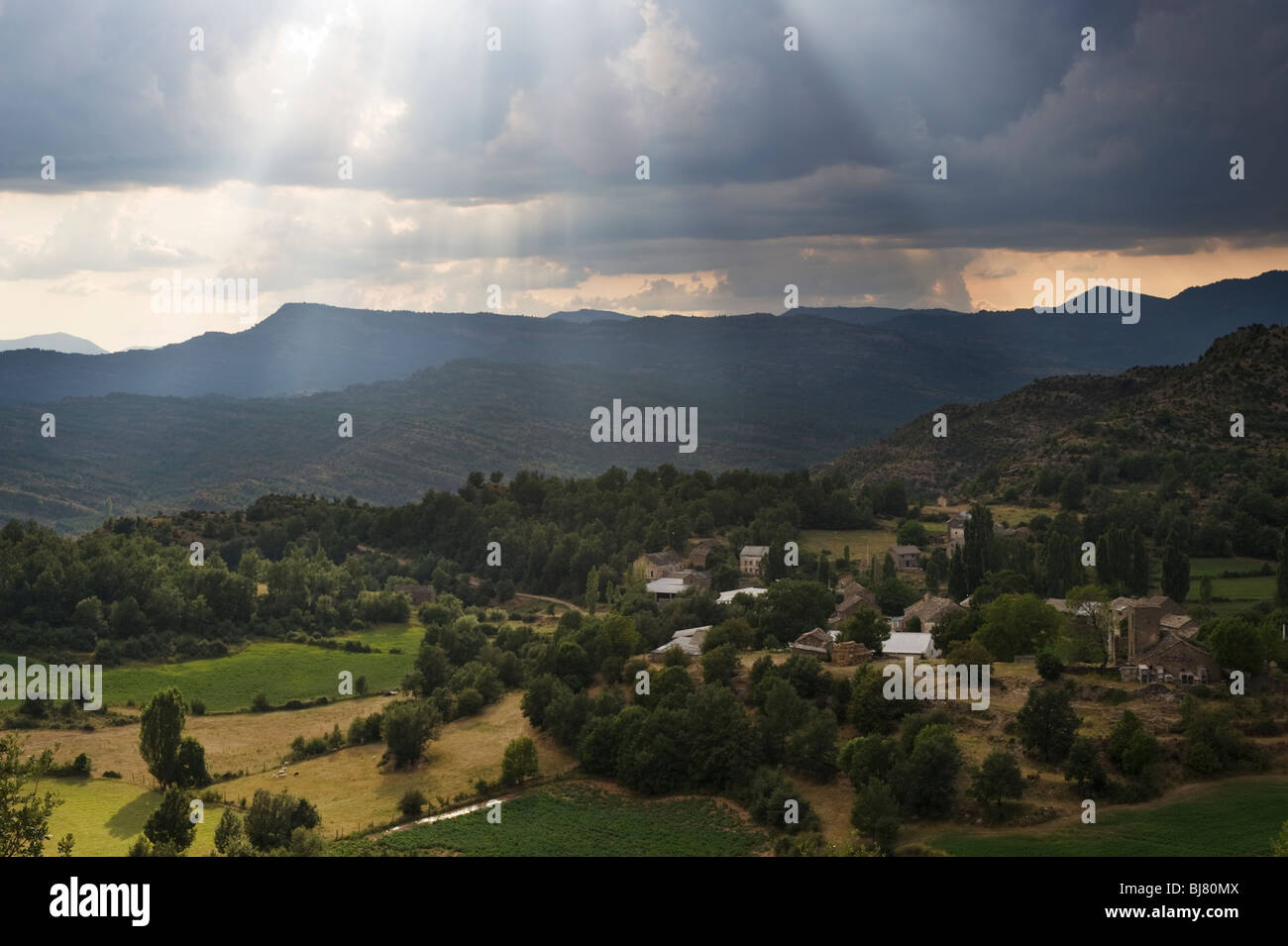 The village of Las Bellostas, Huesca Province, Aragón, northern Spain Stock  Photo - Alamy