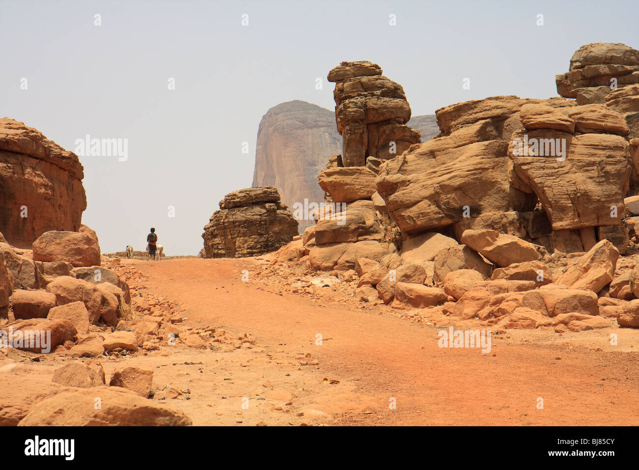 Mali Plateau Rocks Africa Hombori Mali Mountain Rocks Streets Stock Photo - Alamy