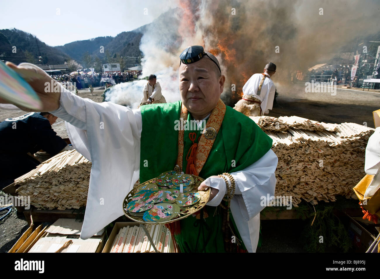 Yamabushi hi-res stock photography and images - Page 3 - Alamy Yamabushi hi-res stock photography and images - Page 3 - Alamy