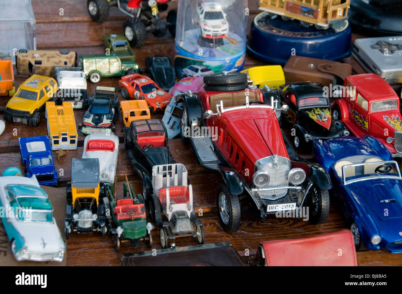 Second Hand Toys Stock Photos & Second Hand Toys Stock Images - Alamy