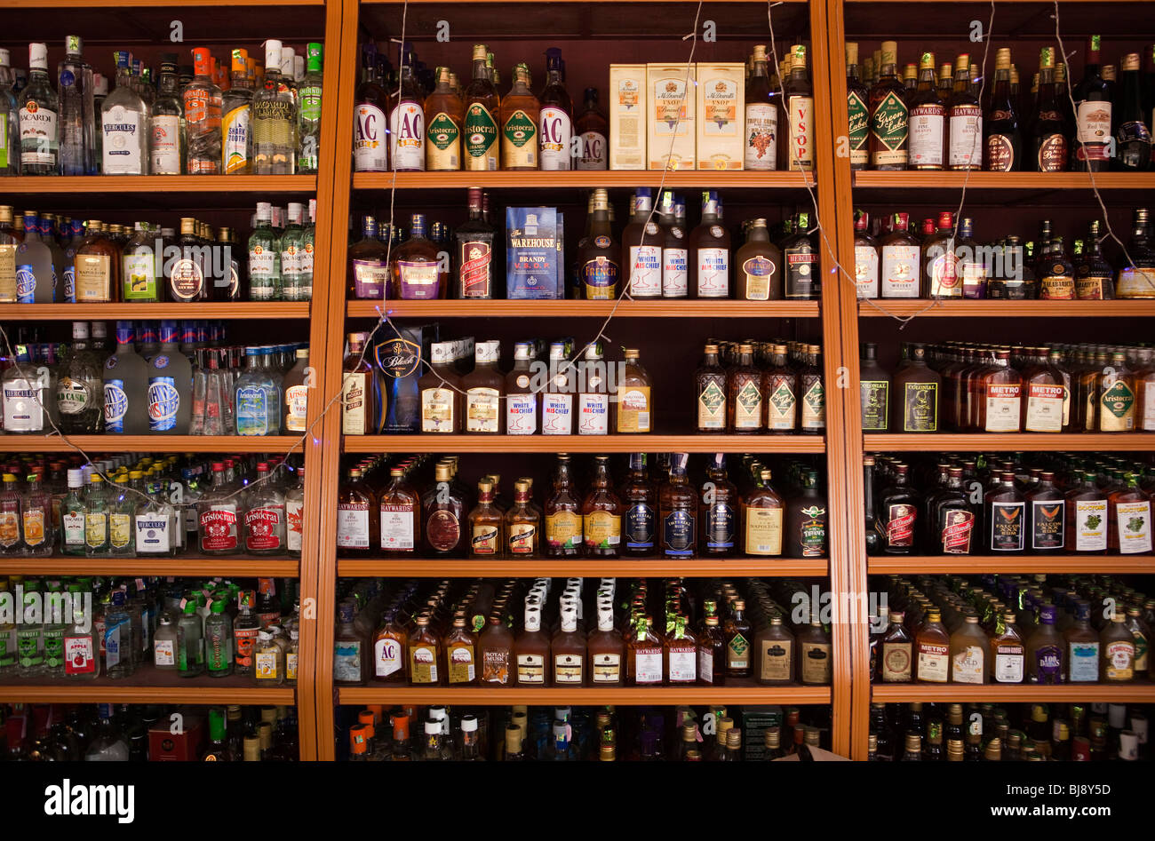 India, Kerala, Mahe (Pondicherry) Union Territory, cheap alcohol sales