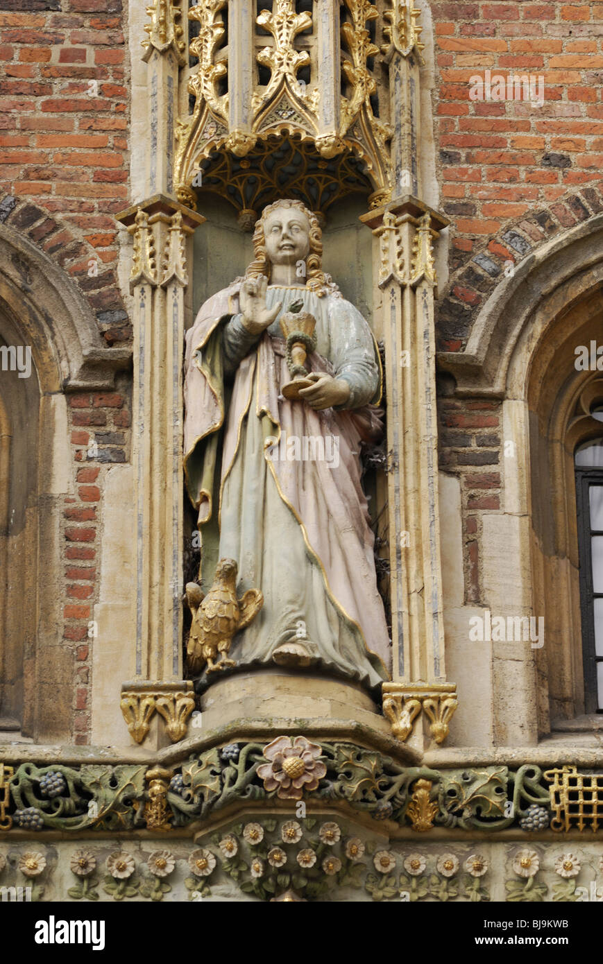Statue of St John the Baptist on St Johns College Gatehouse, Cambridge, England, UK Stock Photo