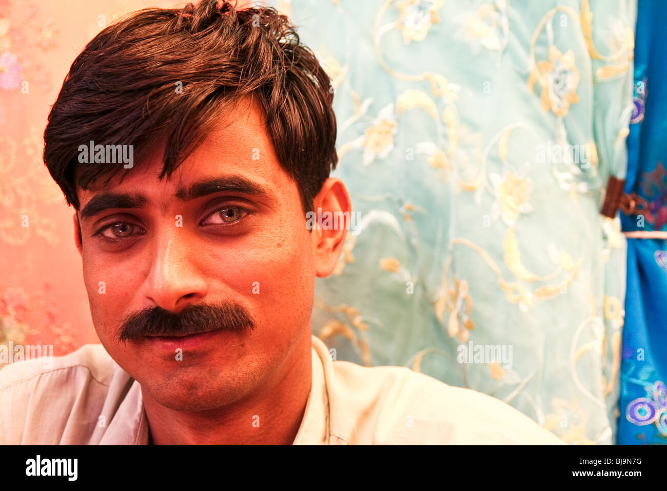 Pakistan Rajh Market Pakistan Punjab Rajah Bazaar Rawalpindi Stock Photo - Alamy
