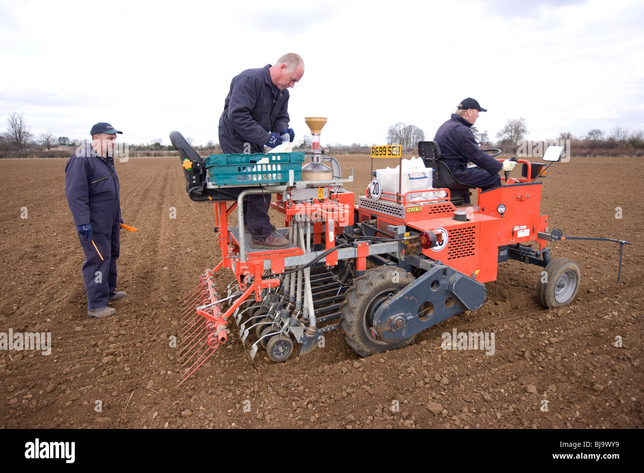 Drilling Cereal Trial Plots In Lincolnshire Stock Photo