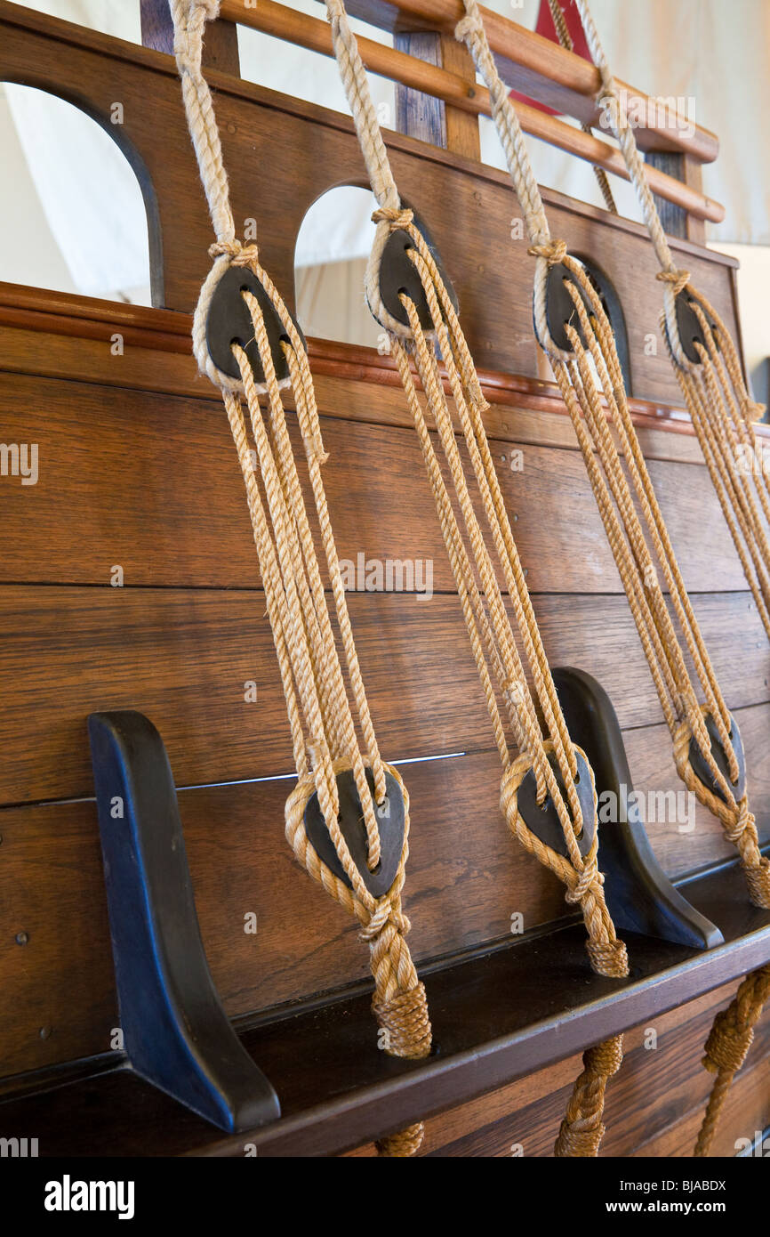 Block And Tackle High Resolution Stock Photography and Images Alamy