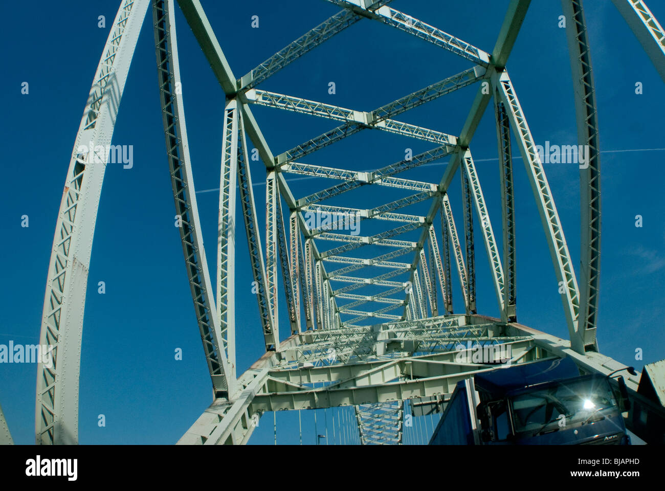 The steel girders of the single arch Runcorn Bridge Stock Photo