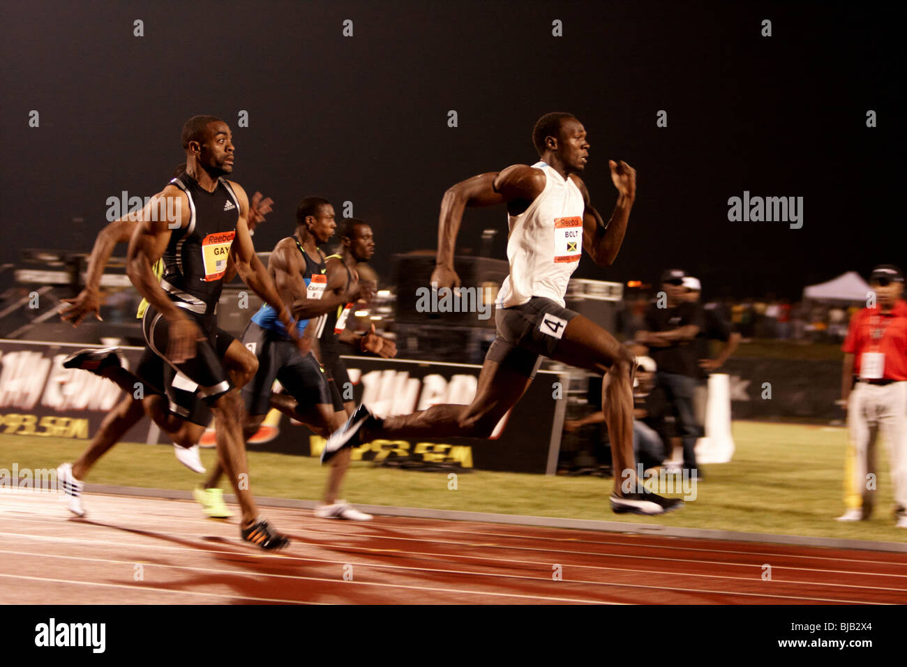 Jamaica S Usain Bolt Sets A New World Record In The Men S 100m Dash Finishing With A Time Of 9 72 Seconds Stock Photo Alamy