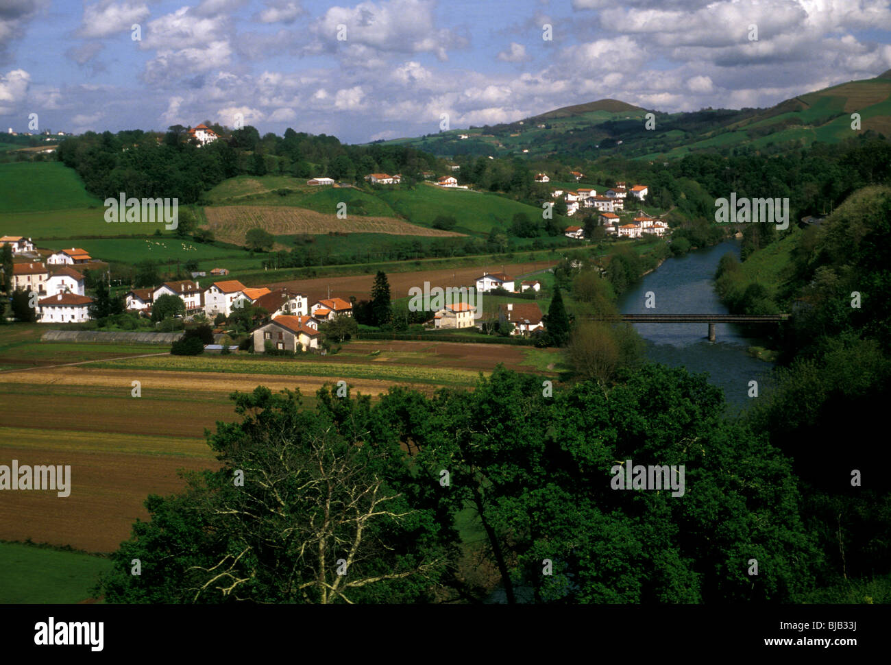 home, homes, house, houses, farm, farms, farmland, Nive River, French
