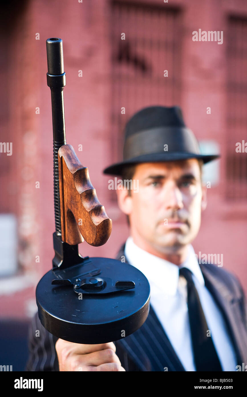 Gangster with machine gun hires stock photography and images Alamy