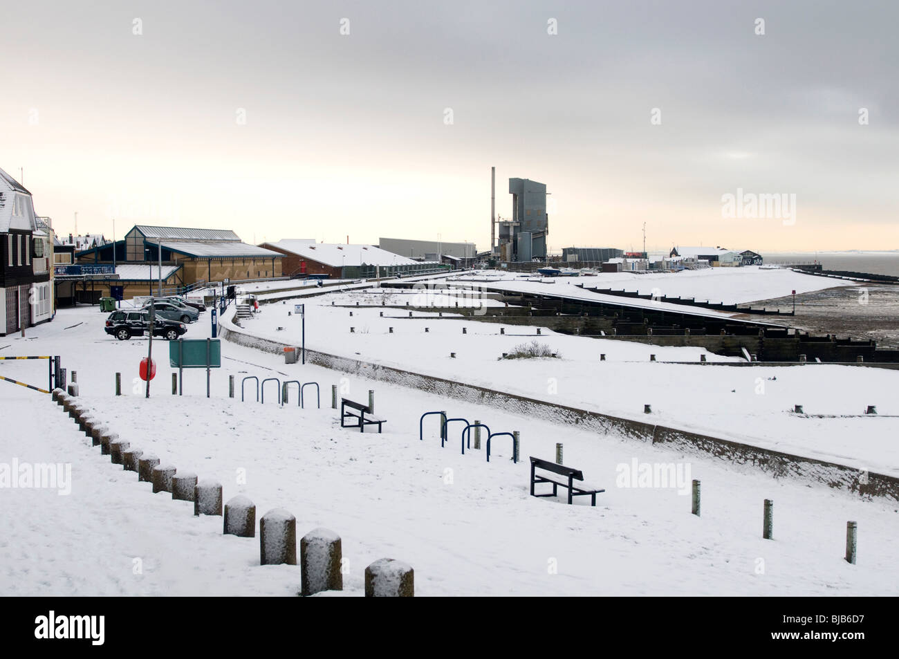 longbeach covered in snow whitstable kent england uk Stock Photo