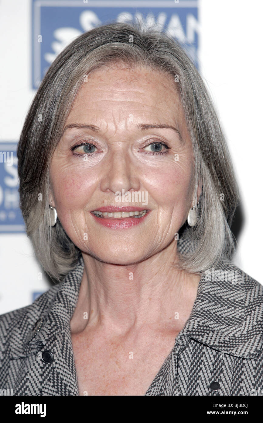 ANNA FORD OLDIE OF THE YEAR AWARDS 2009 SIMPSON'S IN THE STRAND LONDON THE STRAND LONDON ENGLAND 24 February 2009 Stock Photo