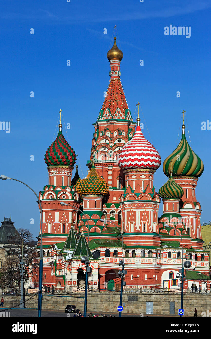 Church architecture, St. Basil's cathedral (16th century), Kremlin, Red  square, Moscow, Russia Stock Photo - Alamy