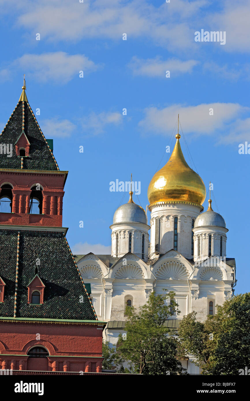 City architecture, view of Kremlin from embankment of Moskva river, Moscow, Russia Stock Photo